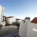 Villa More